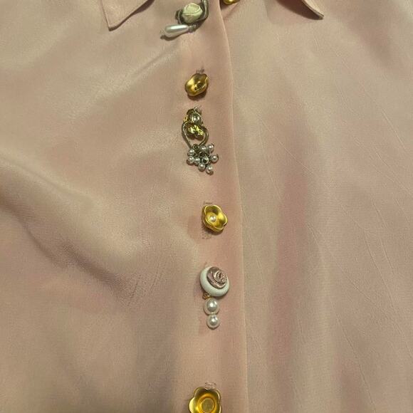 Petite impression y2k pink button up blouse - Picture 2 of 5